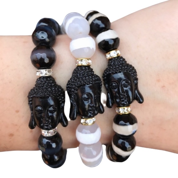 Striped Agate Buddha Beaded stretch Bracelet - Picture 2 of 12